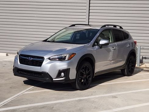 Used 2019 Subaru Crosstrek 2.0i Limited w/ Moonroof Package w/Navigation AWD/4WD image 3