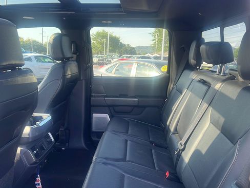 Used 2024 Ford F150 Lariat w/ Equipment Group 502A High AWD/4WD image 18