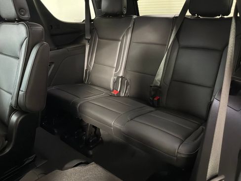 Used 2024 GMC Yukon Denali w/ Denali Reserve Package AWD/4WD image 15
