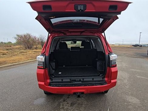 Used 2020 Toyota 4Runner SR5 image 27