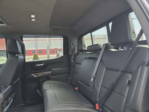 Used 2020 Chevrolet Silverado 1500 LT Trail Boss w/ Midnight Edition image 14