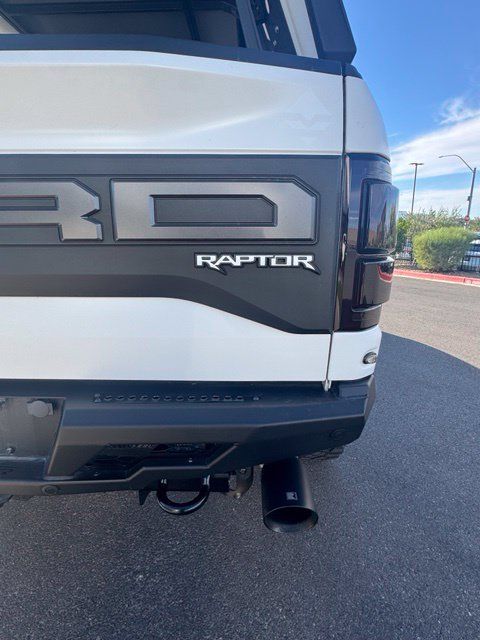 Used 2019 Ford F150 Raptor w/ Equipment Group 802A Luxury AWD/4WD image 6