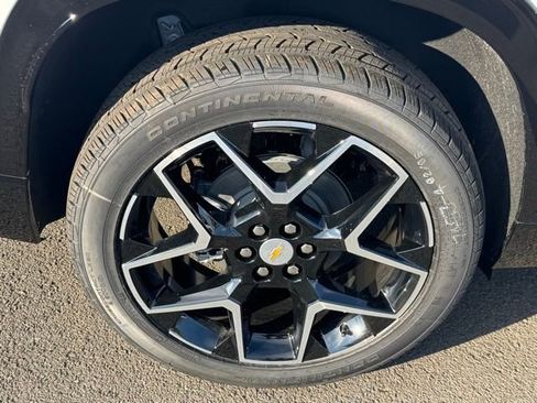 New 2026 Chevrolet Traverse High Country image 9