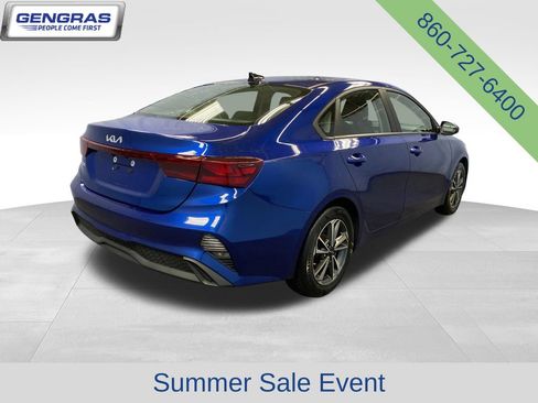 Used 2024 Kia Forte LXS FWD image 7