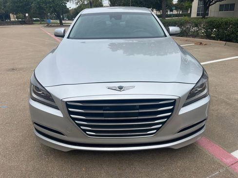 Used 2017 Genesis G80 3.8 image 3