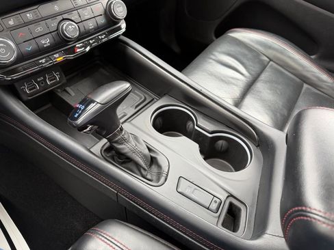 Used 2024 Dodge Durango R/T image 31