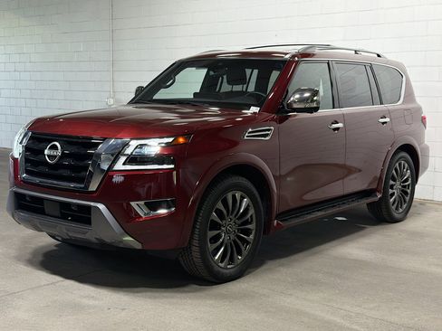 Used 2024 Nissan Armada Platinum w/ Captain's Chairs Package AWD/4WD image 1
