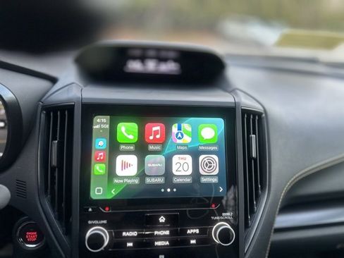 Used 2022 Subaru Crosstrek 2.5i Sport w/ Moonroof Package image 10