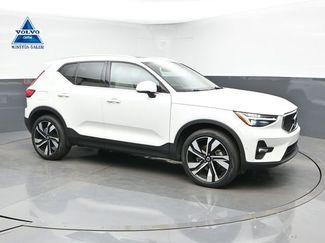 Used 2024 Volvo XC40 B5 Plus w/ Climate Package AWD/4WD video 1