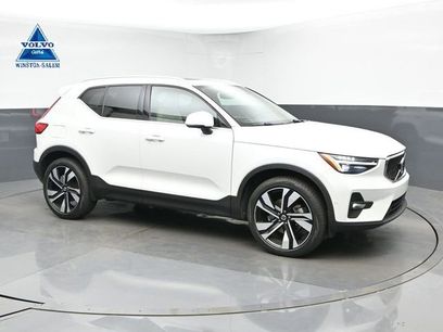 Used 2024 Volvo XC40 B5 Plus w/ Climate Package