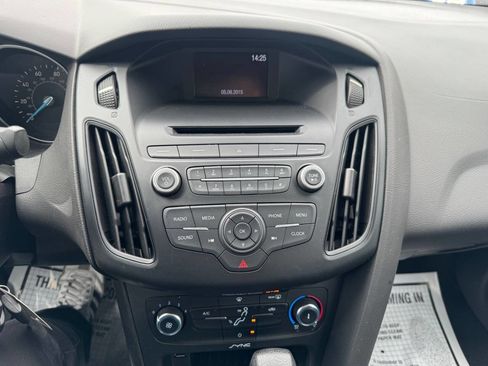 Used 2015 Ford Focus S image 14