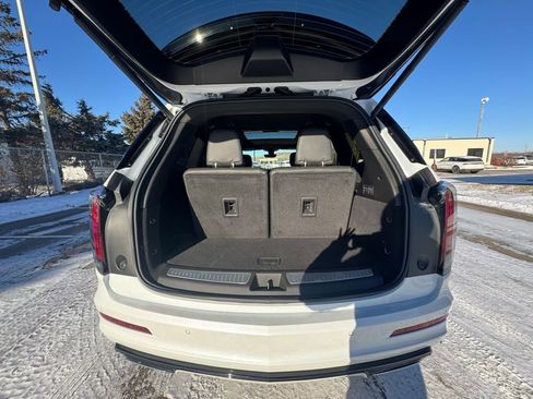 Used 2024 Cadillac XT6 Sport w/ Technology Package image 31