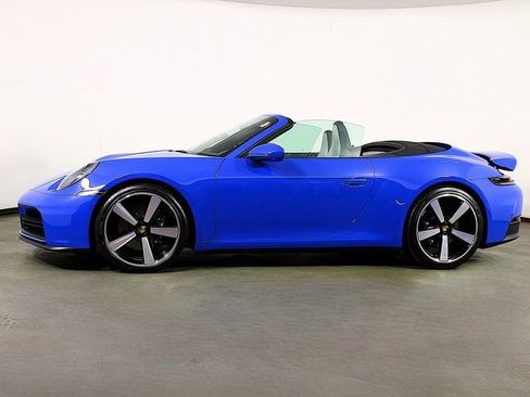 Certified 2025 Porsche 911 Carrera image 2