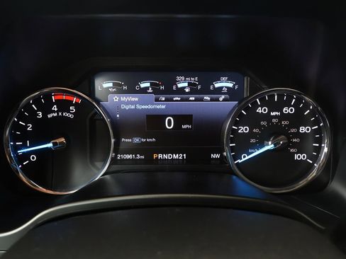 Used 2017 Ford F250 Lariat w/ Lariat Value Package AWD/4WD image 27