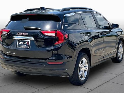 Used 2022 GMC Terrain SLE w/ Driver Convenience Package FWD image 13