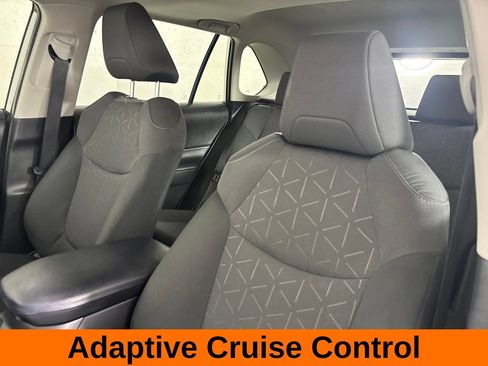 Used 2024 Toyota RAV4 XLE w/ Convenience Package AWD/4WD image 11