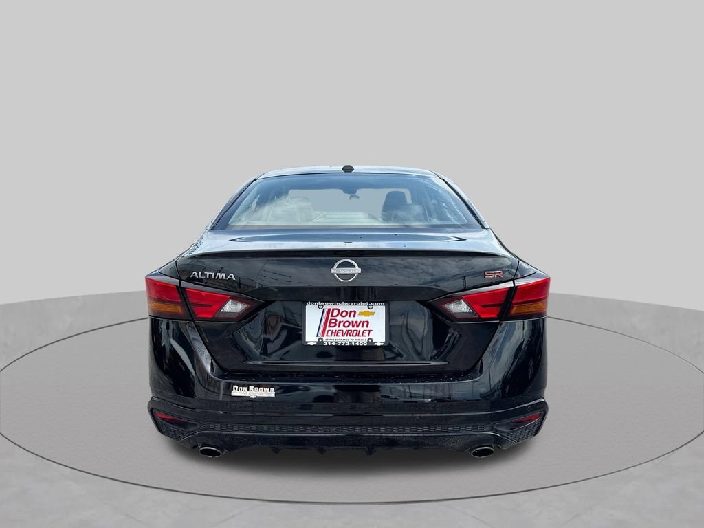 Used 2024 Nissan Altima 2.5 SR FWD image 27