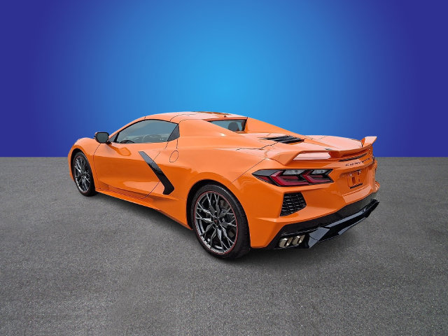 Used 2024 Chevrolet Corvette Stingray Premium Conv w/ Z51 Performance Package RWD image 6