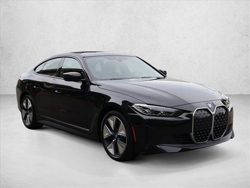 Used 2023 BMW i4 eDrive35 w/ Premium Package RWD image 4