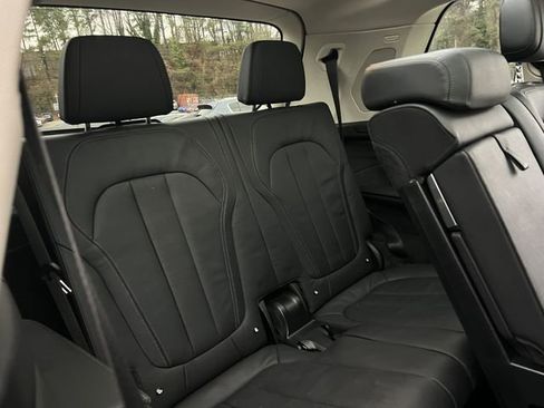 Used 2020 BMW X7 xDrive40i w/ Premium Package image 33