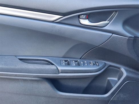 Used 2020 Honda Civic LX image 17