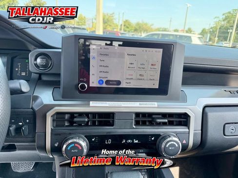 Used 2024 Toyota Tacoma SR5 AWD/4WD image 24