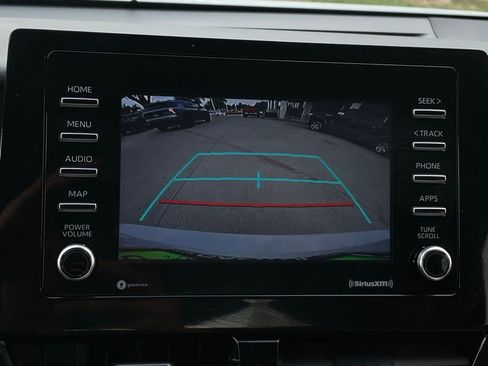 Used 2024 Toyota Camry SE image 17