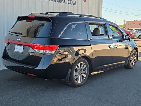 Used 2017 Honda Odyssey Touring Elite image 7