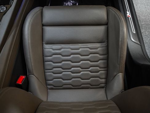 Used 2023 Audi RS e-tron GT w/ Carbon Performance Package image 36