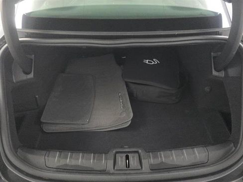 Used 2022 Porsche Taycan image 12