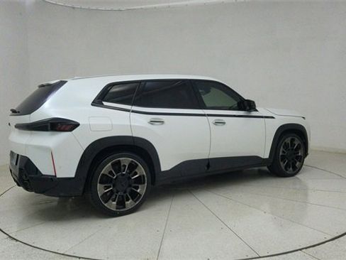 Used 2023 BMW XM Base image 70