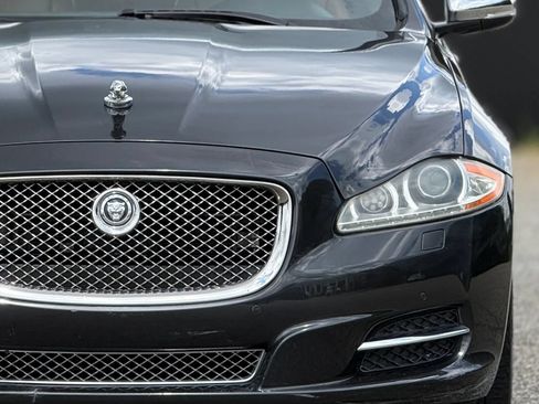 Used 2012 Jaguar XJ L RWD image 12