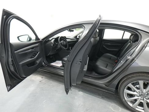 New 2026 MAZDA MAZDA3 2.5 S Sedan w/ Preferred Pkg FWD image 19