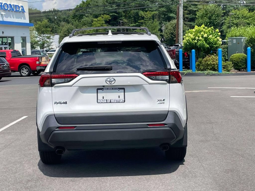 Used 2023 Toyota RAV4 XLE w/ Convenience Package AWD/4WD image 5