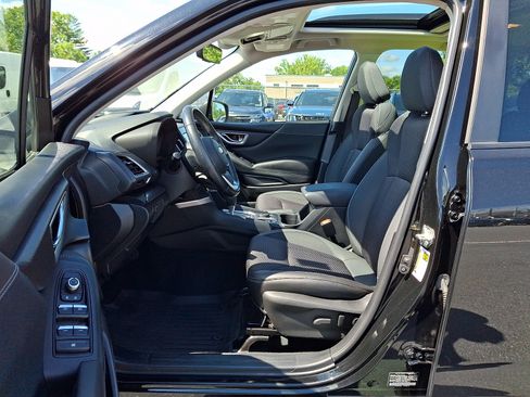 Used 2020 Subaru Forester Premium AWD/4WD image 15
