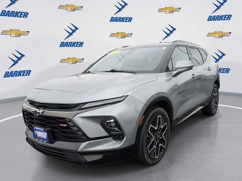 Used 2023 Chevrolet Blazer RS w/ Enhanced Convenience Package image 1