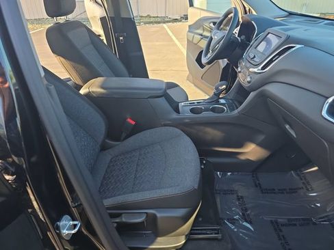 Used 2024 Chevrolet Equinox LT w/ LPO, Floor Liner Package AWD/4WD image 13