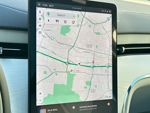 New 2025 Volvo EX90 Plus w/ Protection Package Premier image 22