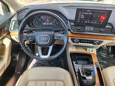 Used 2023 Audi Q5 2.0T Premium w/ Convenience Package AWD/4WD image 25