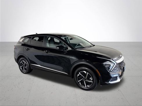 Certified 2023 Kia Sportage LX image 4