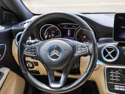 Used 2018 Mercedes-Benz CLA 250 image 17