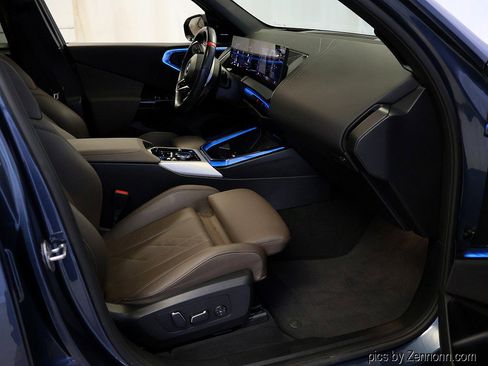 Certified 2025 BMW X3 M50 image 34