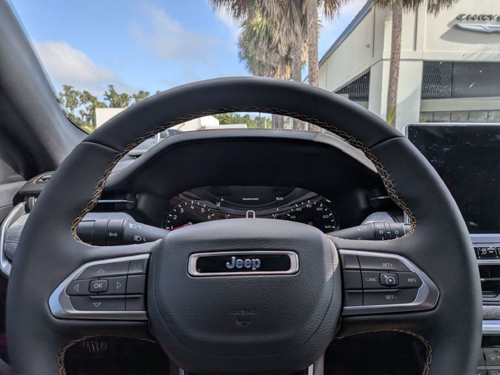 New 2026 Jeep Compass Latitude AWD/4WD image 21