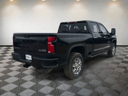 New 2026 Chevrolet Silverado 2500 High Country w/ High Country Premium Package image 5