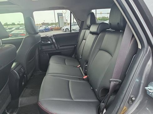 Used 2020 Toyota 4Runner TRD Off-Road Premium w/ Moonroof Package AWD/4WD image 12