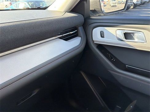 New 2026 Ford Explorer Active image 22