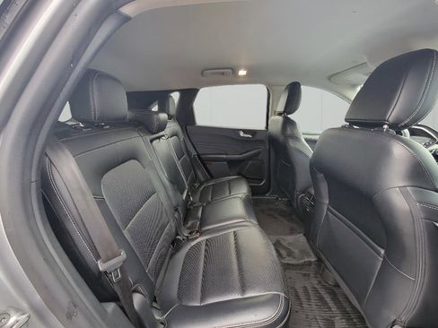 Used 2021 Ford Escape SEL image 31