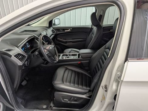 Used 2024 Ford Edge SEL AWD/4WD image 14