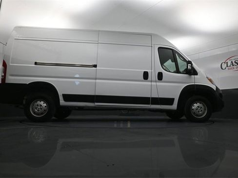 Used 2023 RAM ProMaster 2500 w/ Driver Convenience Group image 25
