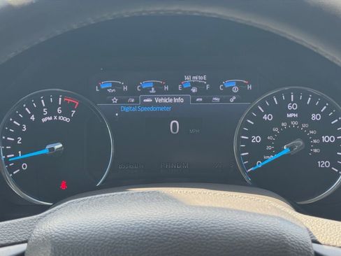 Used 2021 Ford Expedition Limited image 24